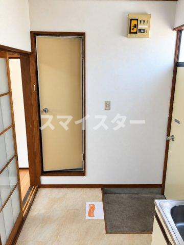 アミューズ宮本 Aの玄関