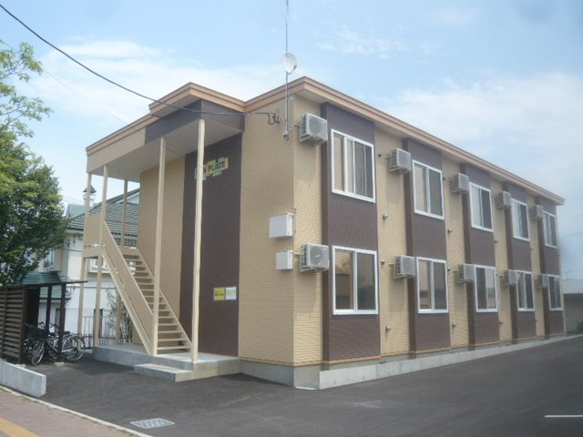 サンプレイス