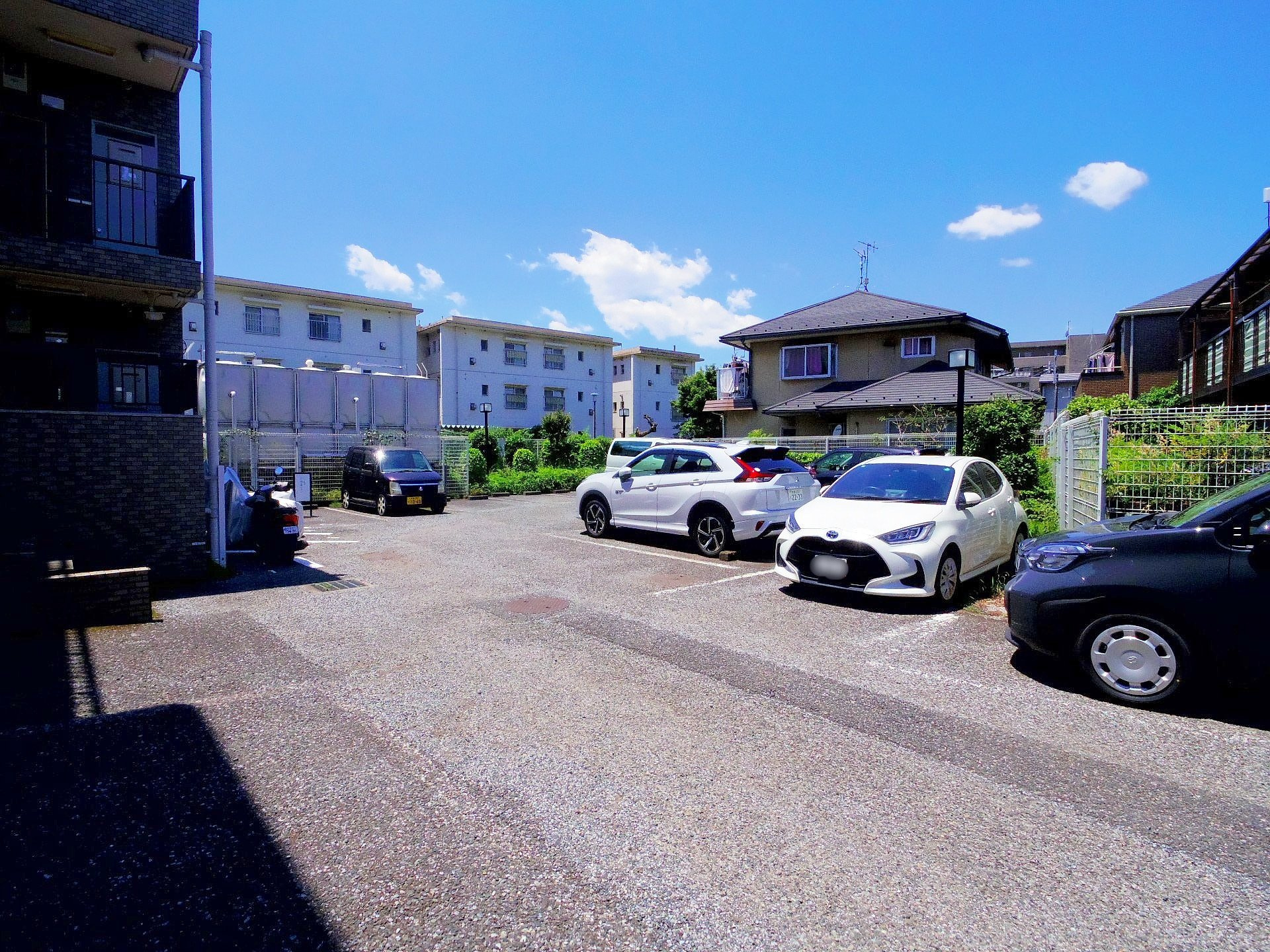 ライオンズマンション清瀬第２の駐車場