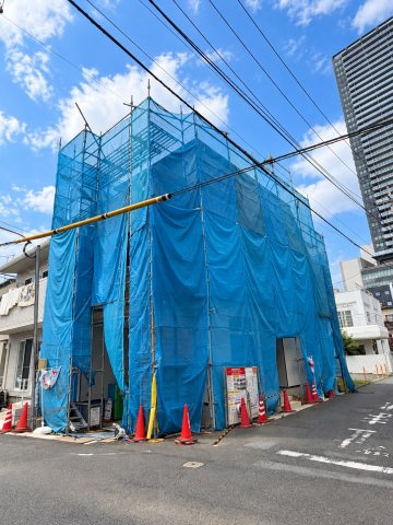 八王子駅徒歩３分☆11月下旬完成新築戸建ての前面道路含む現地写真|11月下旬完成予定◇ZEH水準住宅♪
