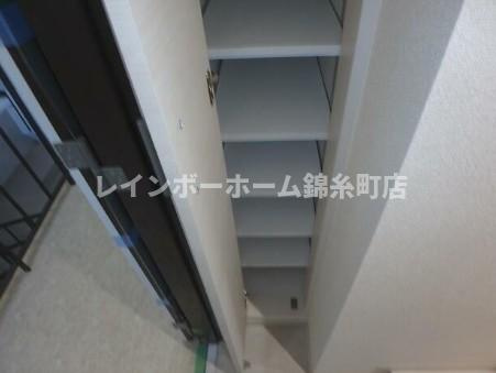 バードピア船橋本町の玄関