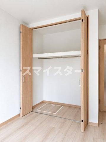 ロワール原木の収納