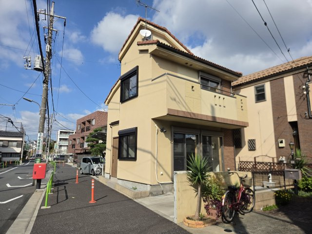 練馬区高松1丁目の前面道路含む現地写真|伸びやかな北西側約6ｍ公道に面してます
前面道路が広いのでお車の駐車もスムーズにできます