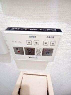 【トイレ】 | 門真市御堂町戸建 | 2026年9月新調
