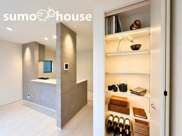 港北区下田町3丁目　7号棟の居間・リビング|こちらのリビングで趣味の時間をお楽しみください