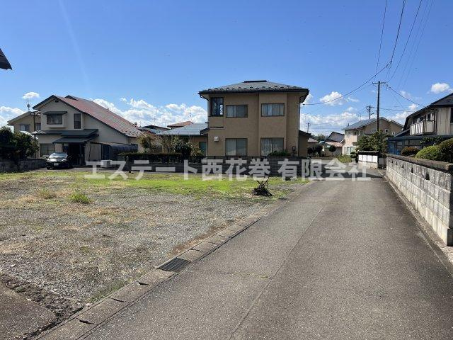 花巻市南城　土地建物の前面道路含む現地写真