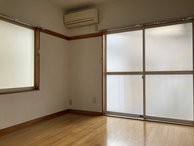 コーポ喜八の居間・リビング