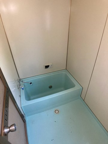 桜ヶ岡1丁目9-14貸家の収納