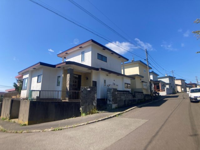 桜ヶ岡1丁目9-14貸家