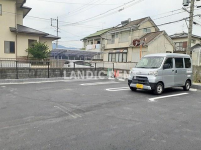 【駐車場】 | ルラーレ弥永