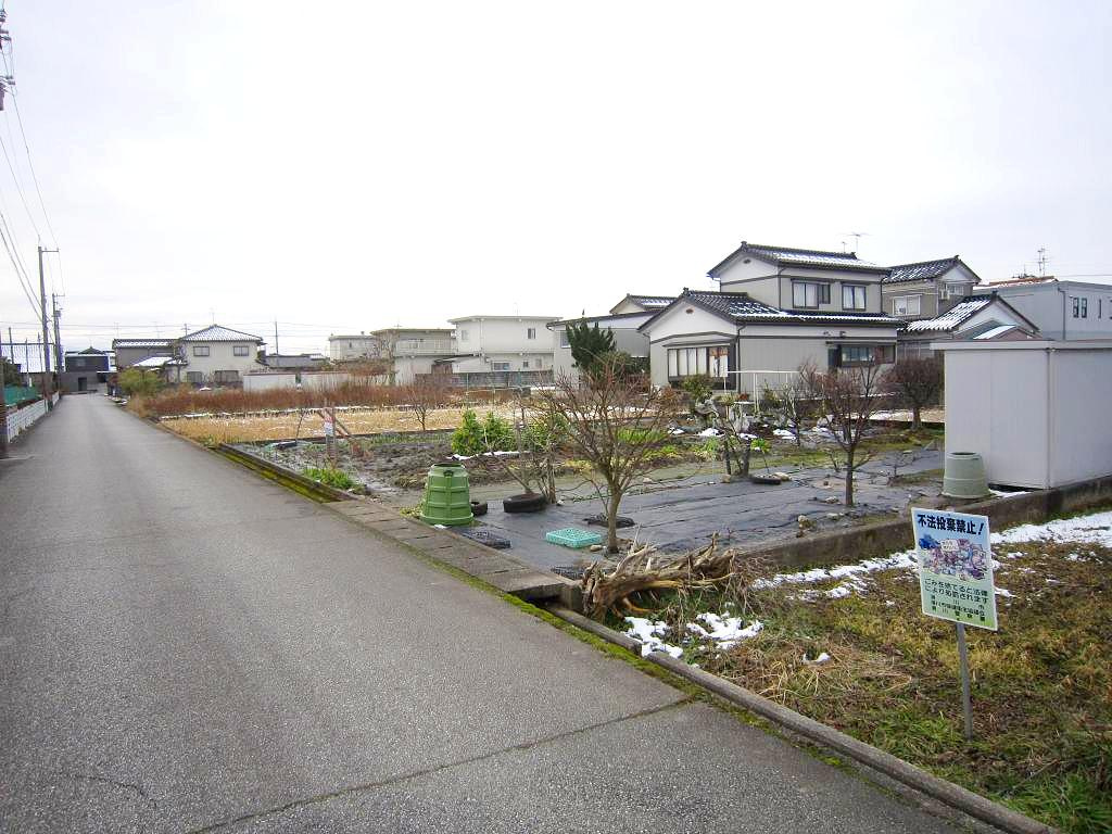 売地№307領家町の前面道路含む現地写真