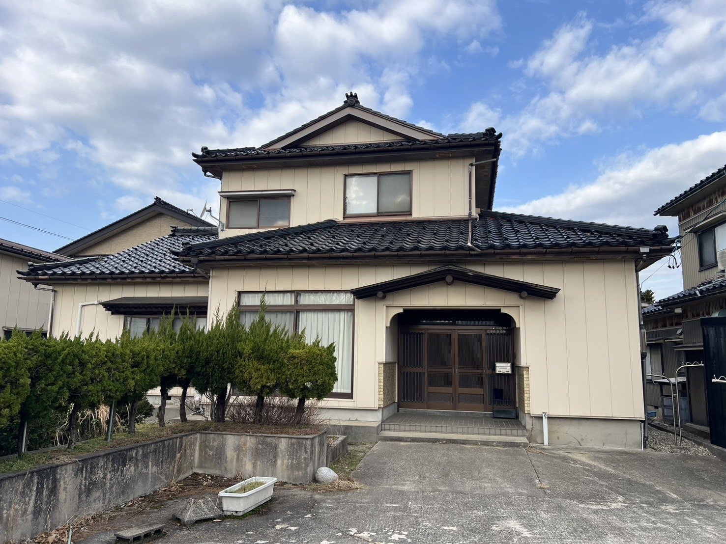 下梅沢売家