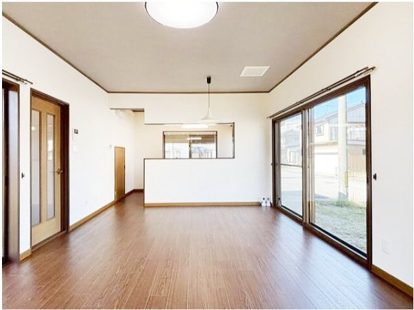 有金 中古住宅の居間・リビング