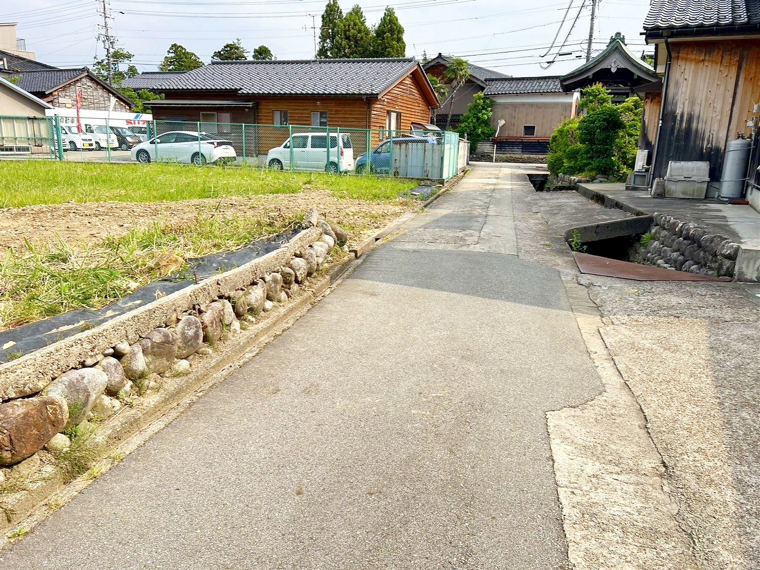 売地No.703 堀江の前面道路含む現地写真