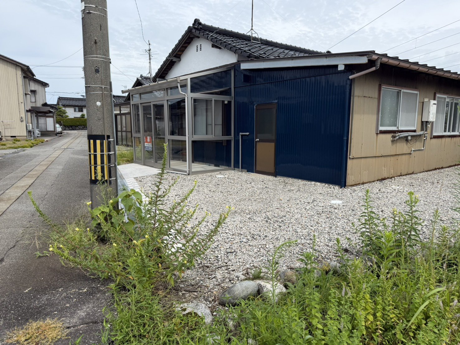 高塚　売家の外観