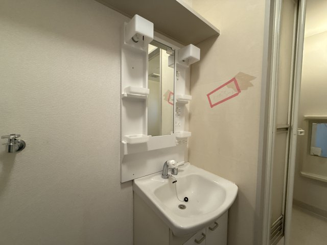 シャーメゾン東延末の洗面所