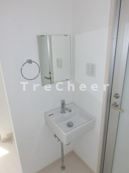 The Tokyo North Residenceの洗面所