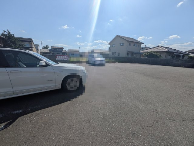 ヤマイチ館の駐車場