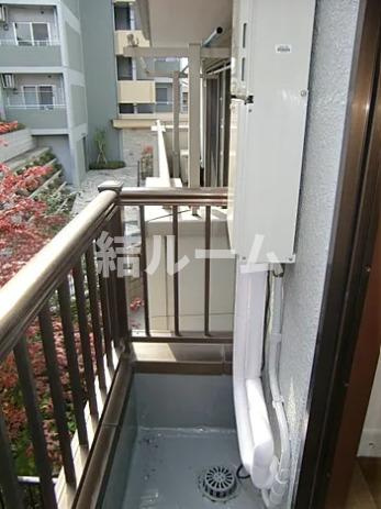 板橋区成増３丁目の賃貸マンションのバルコニー