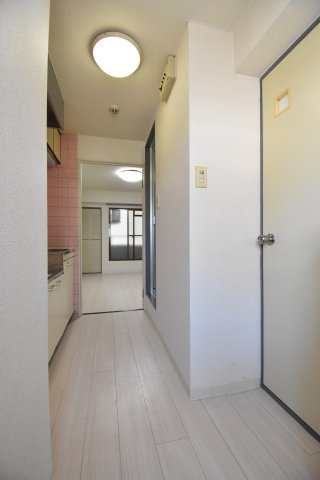 ラフォーレ沢ノ町の玄関