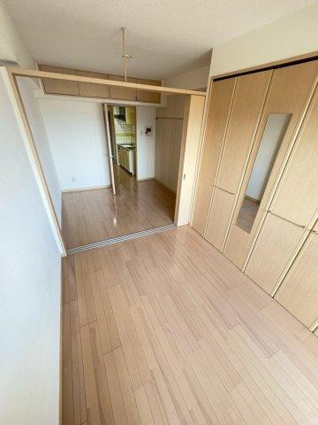福岡市博多区住吉４丁目の賃貸マンションの居間・リビング