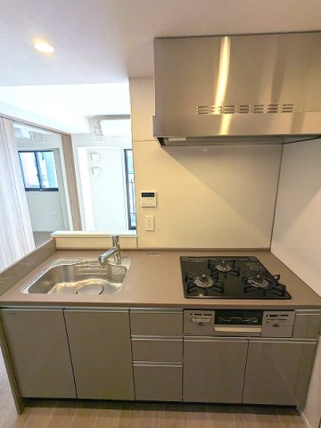 FRENCIA御徒町のキッチン