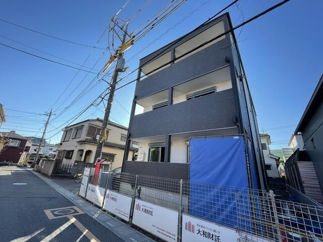 ジーメゾン西大宮の外観