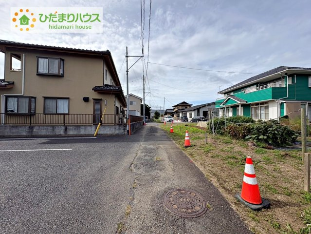 日立市東大沼四丁目　売地の前面道路含む現地写真|全面道路の幅員は約3.6ｍになります(*^^*)