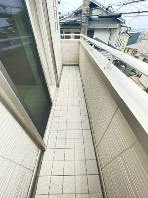 【バルコニー】 | ルリアン弐番館