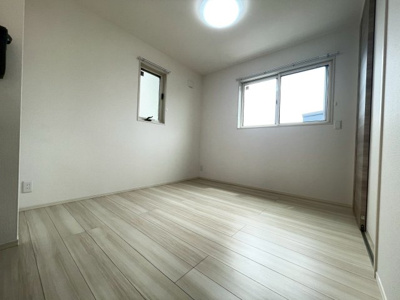 【寝室】 | ルリアン弐番館