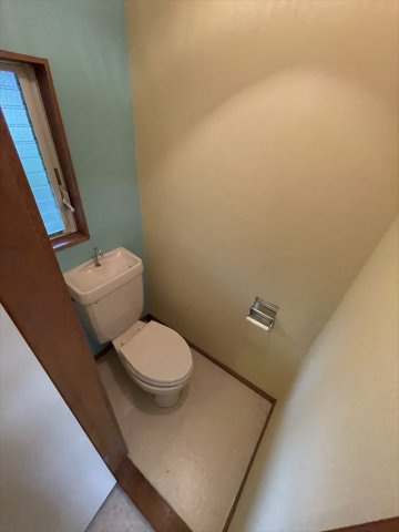 すみれハイツのトイレ|清潔感のあるトイレです