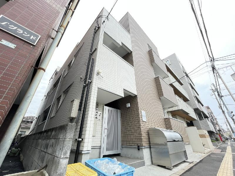 ＲＯＢＯＴ　ＨＯＵＳＥ　蕨