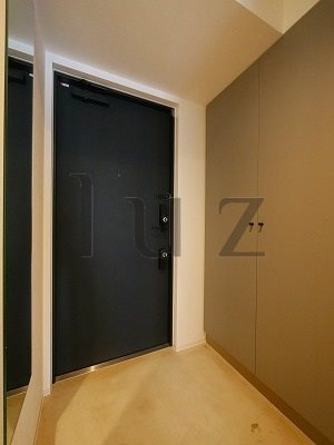 ズーム横浜桜木町の玄関