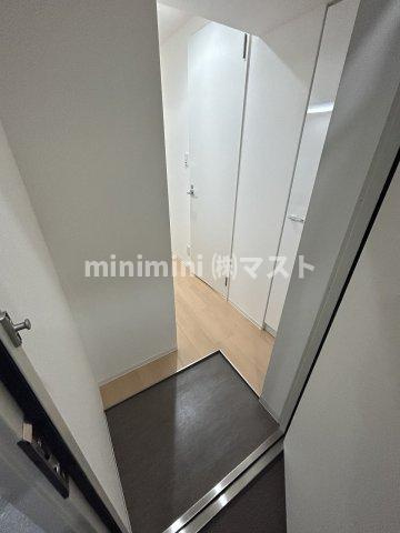 大阪市西区本田４丁目の賃貸マンションの玄関