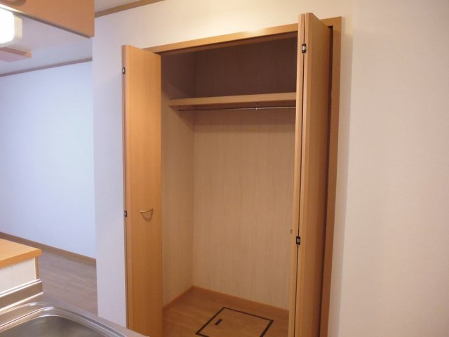 【その他】 | フォーリア