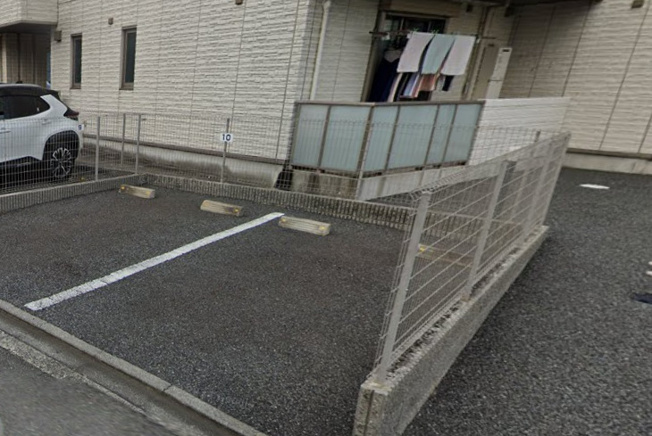 【駐車場】 | ロイヤルパレス八番館