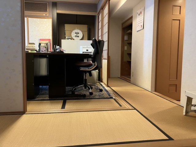 【和室】 | ディオレ西新宿 | 4.5畳程の和室。現在は使用されていませんが、茶室となっています。