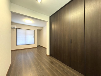 【洋室】 | 衣笠開キ町貸家