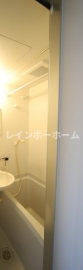 バーミリオン市川の浴室