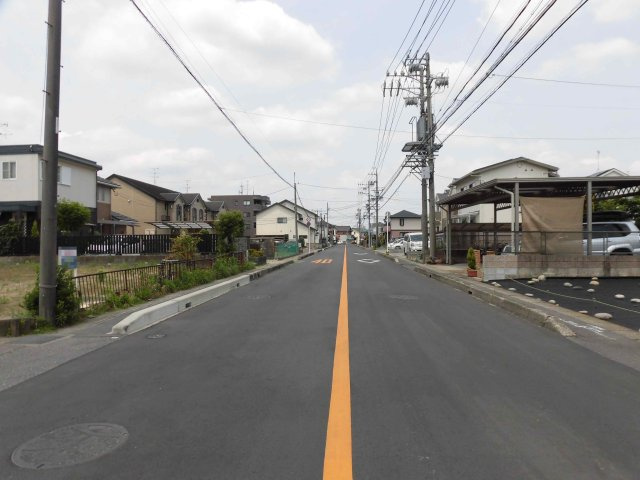 リンクステージ丹羽郡扶桑町2次の前面道路含む現地写真|前面道路写真