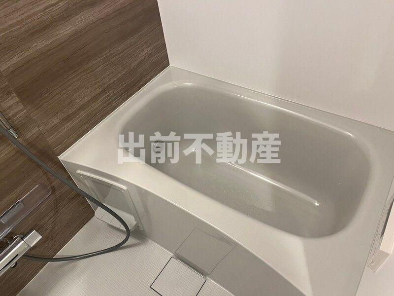 LAPiS西新宿五丁目の浴室