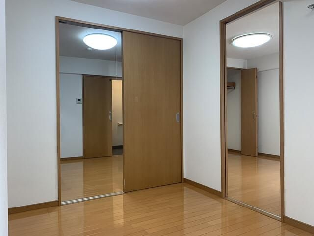 マンションかたばみの寝室