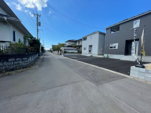 秋田市御野場　第9の前面道路含む現地写真