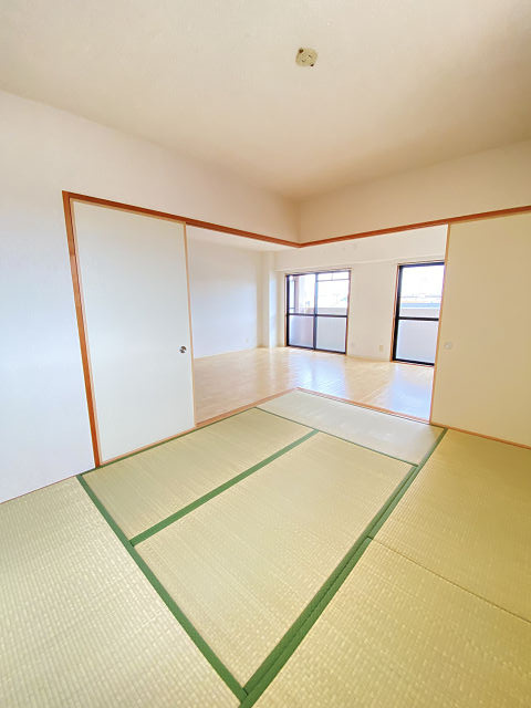 フォワイエセレストのその他