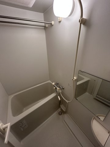 コンフォールメゾンの浴室