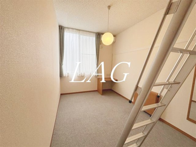 【居間・リビング】 | Palace上峰 | 洋室のお部屋です。