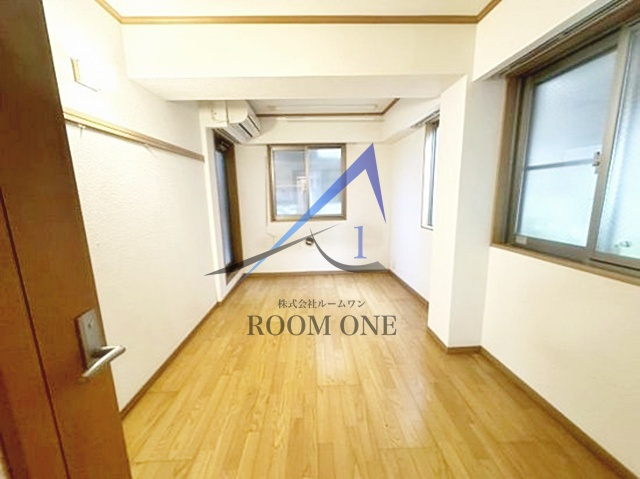 ラ　フォンテ高円寺の居間・リビング|洋室のお部屋です。