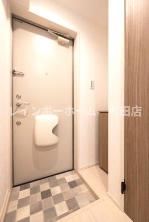 アザーレ・ナッジ海老名※初期費用分割後払いサービス利用可能物件の玄関|同施工会社参考写真