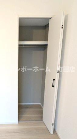 アザーレ・ナッジ海老名※初期費用分割後払いサービス利用可能物件の収納|同施工会社参考写真