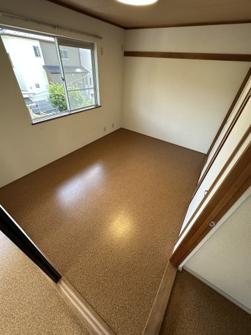 【寝室】